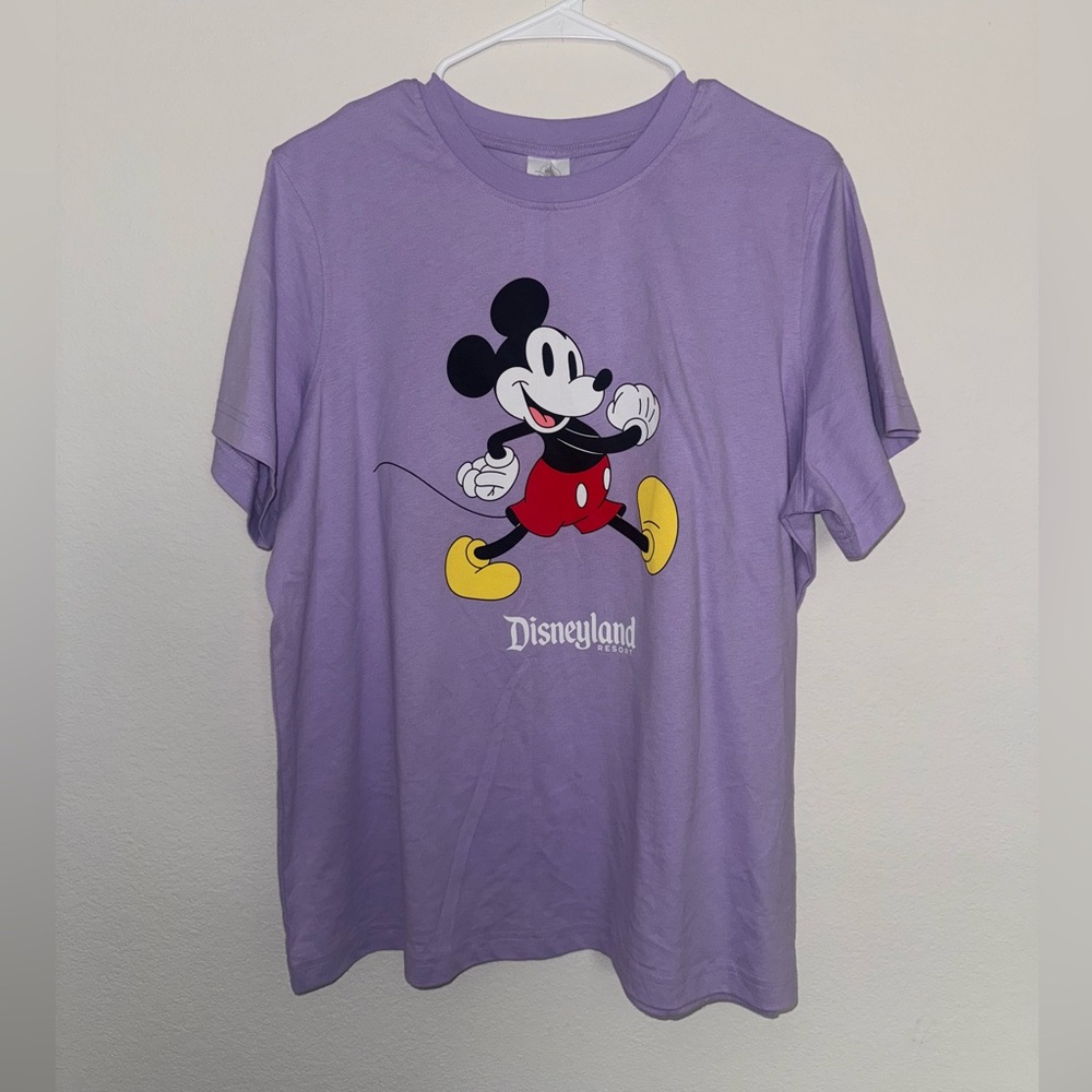 Disneyland Resort T-Shirt w/ Mickey in Purple